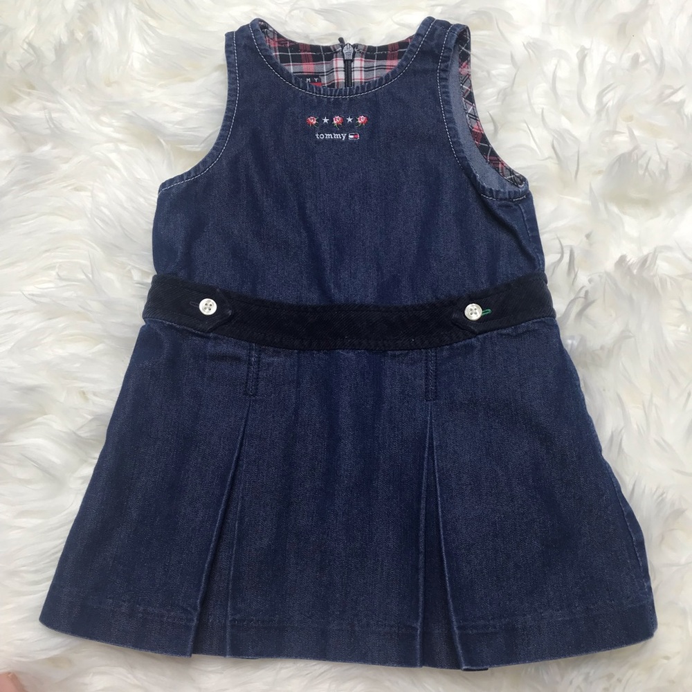 Tommy Hilfiger Jean jumper dress size 12-18 months EUC